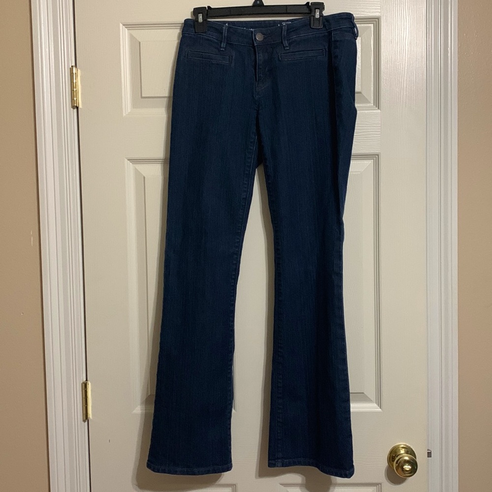 Ann Taylor Loft•bootcut jeans•size 6